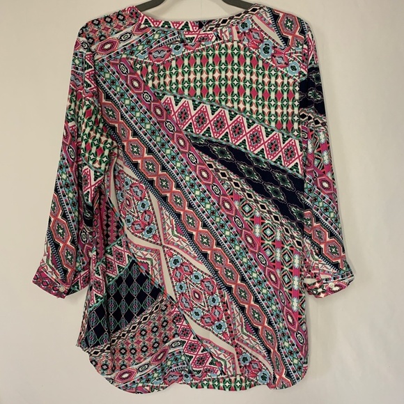 Van Heusen Womens Shirt Size Small Petite Multi Color Pink Button Sleeves Cruise - Picture 6 of 11